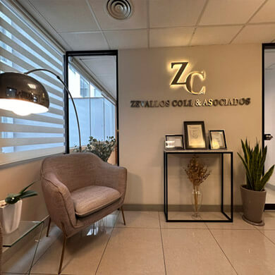 https://estudiozevallos.com/wp-content/uploads/2025/11/f5.jpg